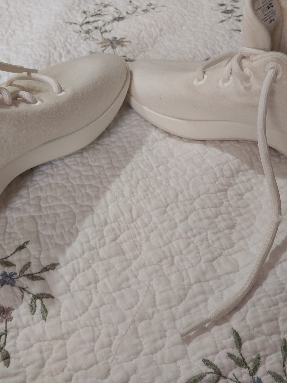 allbirds Women's Off-White Wool Runner-Up Sneakers Size 10 - Picture 9 of 12